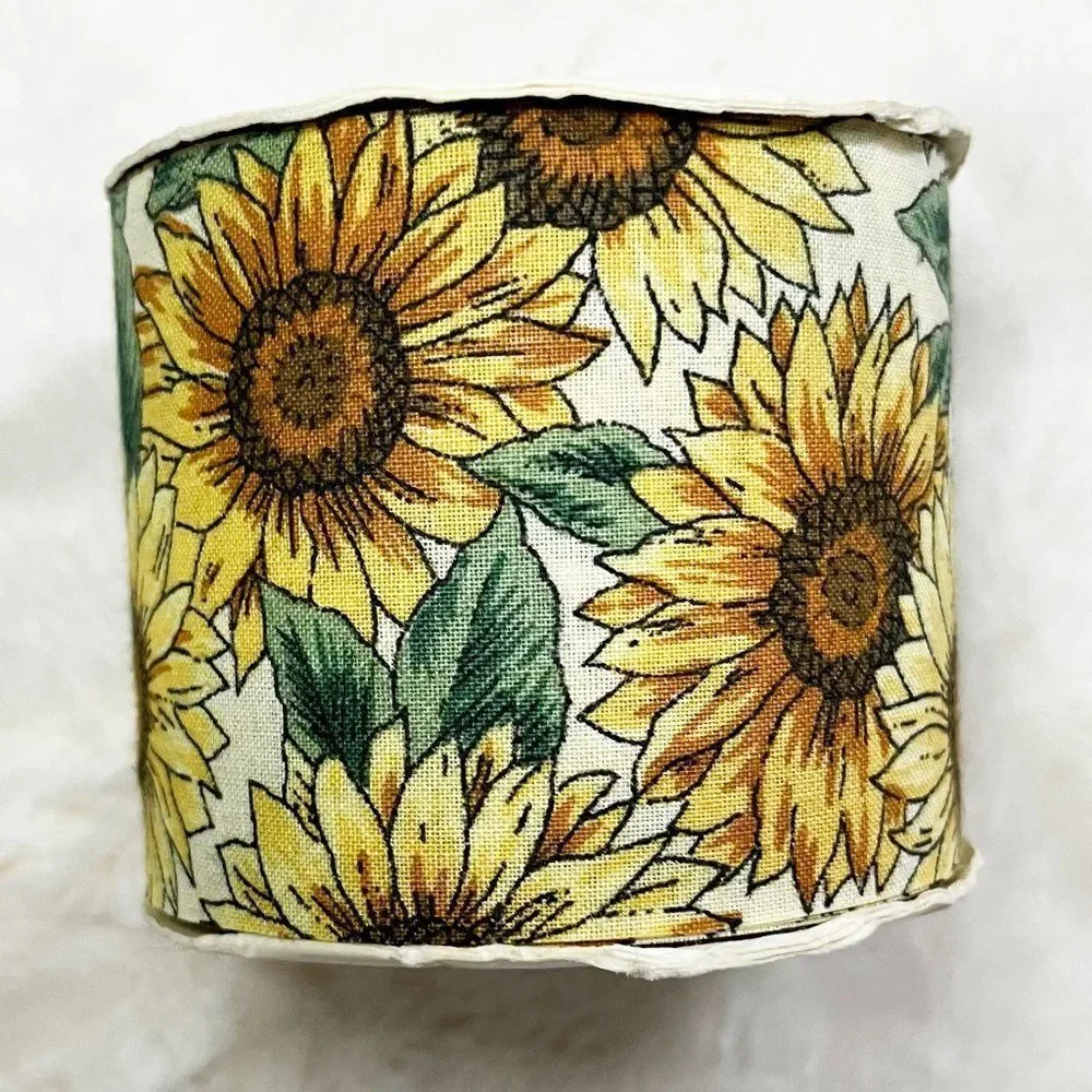🔮‎ 5/$25 90s Vintage Sunflower Fabric Roll